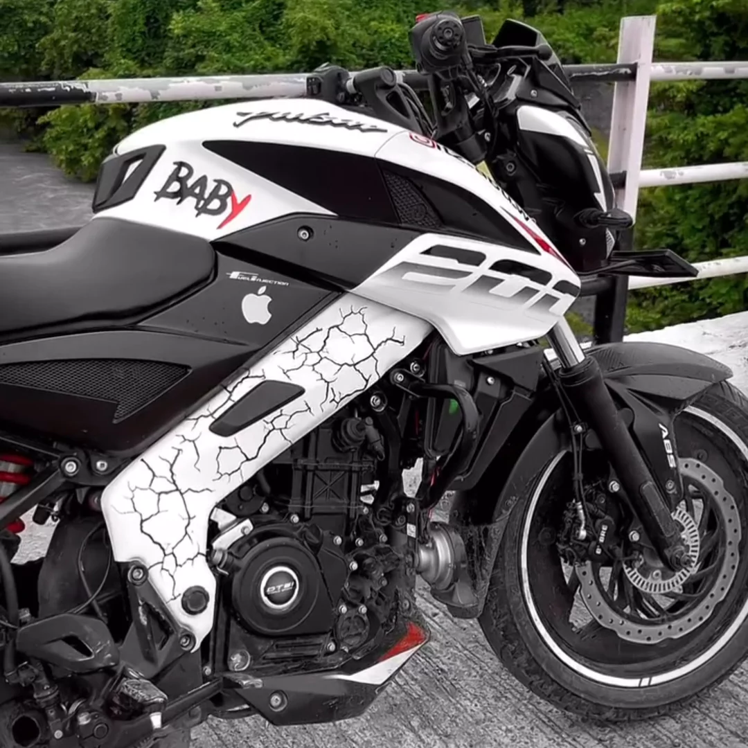 Pulsar NS stickering